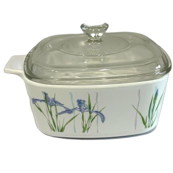 Vintage CorningWare A-1.5-B Casserole Dish with Lid Shadow Iris Pattern USA - Picture 4 of 12